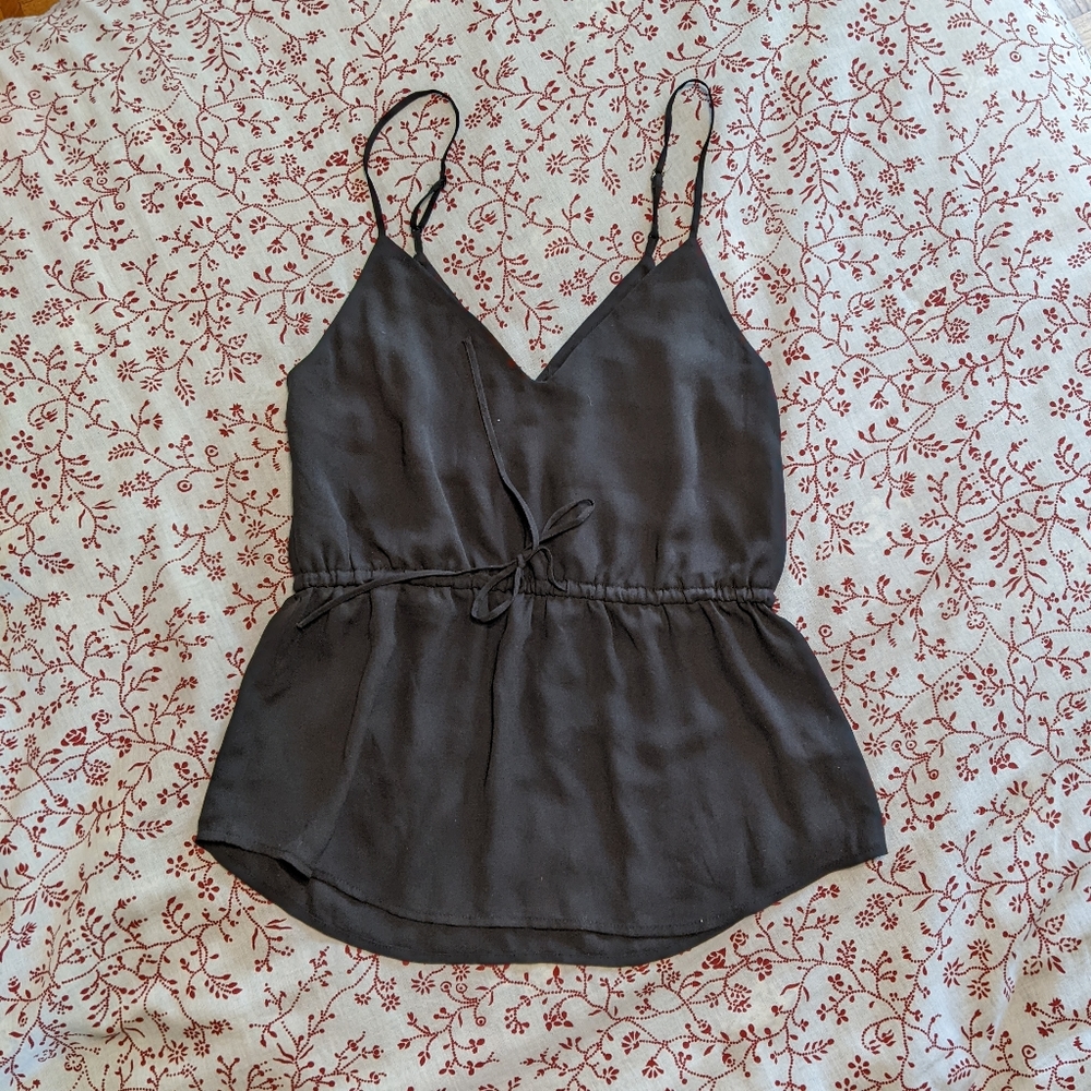 Aritzia front tie camisole